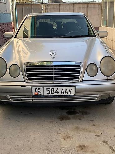 Mercedes-Benz E-Class: 1999 г., 2.4 л, Механика, Бензин, Седан