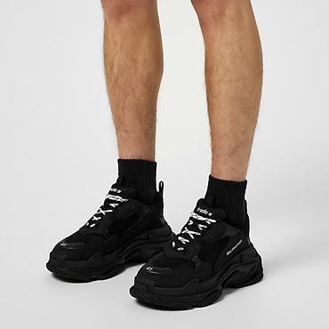Balenciaga Triple S. Rəsmi saytda $1200, eBuy da $860, mən konkret