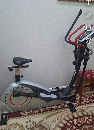 qaçış aparatları: İdman avadanlıqları paketi – qaçış trenajoru və ellips velotrenajor - — 2