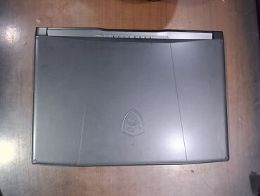 BMW: MSI oyun noutbuku - Model: MSI (Dragon loqolu seriya, oyun dizaynı) -