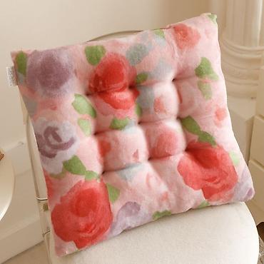 Подушки: Мягкие декоративные подушки-сидушки для стула Цена по акции по 400 — 13