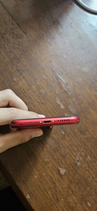 ayfon xs max: IPhone Xr, Qırmızı, Face ID