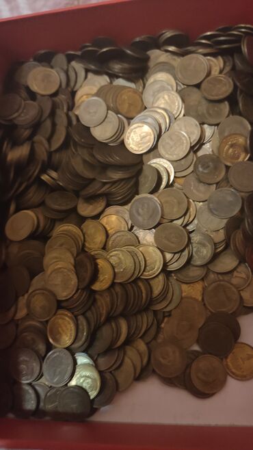 Монеты: Продаю монеты

продаю 1.2кг 1 копеечных монет СССР