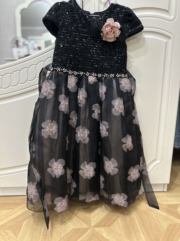 купить детское нарядное платье б у: Детское платье, цвет - Черный, Б/у