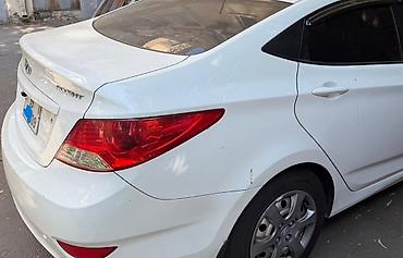 hunday accent 2012: Hyundai Accent: 1.6 l | 2012 il Sedan — 3