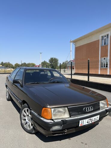 шкода авто: Audi 100: 1983 г., 2.2 л, Механика, Бензин, Седан