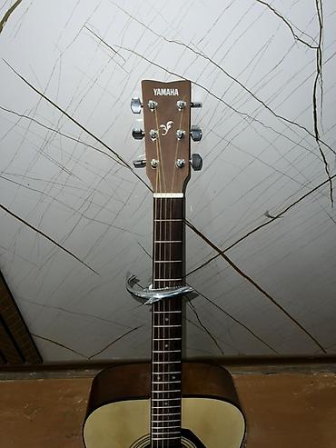 пини: Содалашуу жолу бар « Акустическая гитара Yamaha (форма корпуса — 3