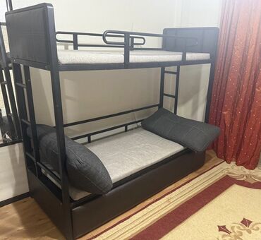 мебель шифоньер фото: Двухъярусная кровать, Б/у, С выкатной системой