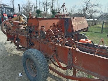 traktor tekeri: Pres bağlayan əla vəziyyətdədir.
razılaşmaq olar. təcili satılır