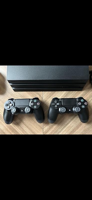 🎮 PlayStation 4 Pro 1TB — 2 оригинальных DualShock 4 Продаю Sony
