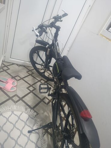 İşlənmiş Şəhər velosipedi 26", sürətlərin sayı: 7, Ünvandan götürmə, Ödənişli çatdırılma