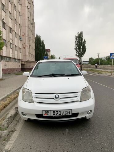 тацота ист: Toyota ist: 2002 г., 1.3 л, Автомат, Бензин, Хэтчбэк
