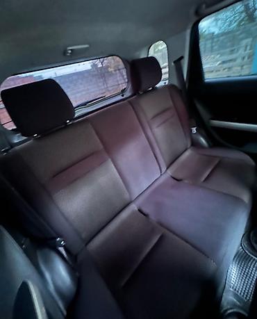 mark 3: Toyota Ist: 2003 г., 1.5 л, Автомат, Бензин, Хэтчбэк — 3
