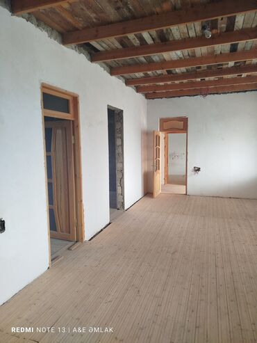 Həyət evləri və villaların satışı: 4 otaqlı, 150 kv. m, Kredit yoxdur, Orta təmir — 2