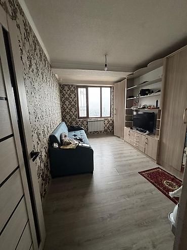 Продажа квартир: 66 000$га 3 бөлмөлүү квартира сатылат. 📄 Техпаспорту бар. 📍 Жашаган — 2