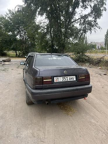 лабавой на ауди: Volkswagen Vento: 1992 г., 1.8 л, Механика, Бензин, Седан — 2