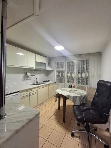 филармония квартира долгосрочная: 1 комната, Агентство недвижимости, Без подселения, С мебелью частично