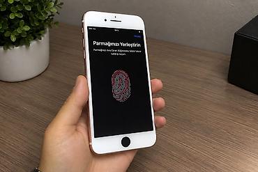 i̇phone 7 64 gb: IPhone 7 Plus, 32 GB, Barmaq izi — 2