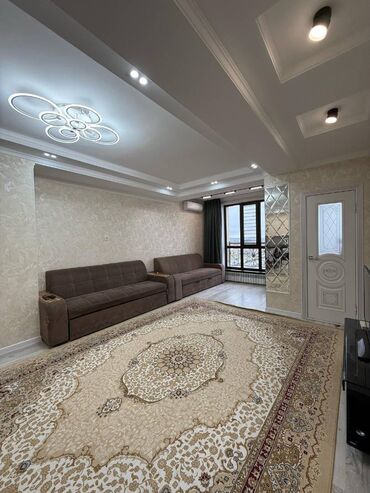 снять квартиру без риэлтора: 2 комнаты, 80 м², 8 этаж