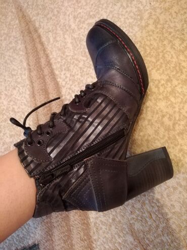 Botinka və botilyonlar: 37 razmer deri batinka teze kimi — 10