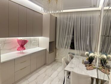 скоро: 3 комнаты, 100 м², Элитка, 10 этаж, Дизайнерский ремонт