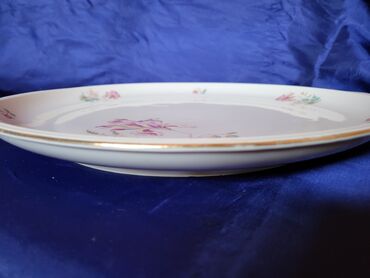 Ostalo posuđe: Tanjir iz 1945 do 194o za serviranje Hutachenreuther Bavaria na lalafo.rs — 9 Ostalo posuđe: Tanjir iz 1945 do 194o za serviranje Hutachenreuther Bavaria — 9