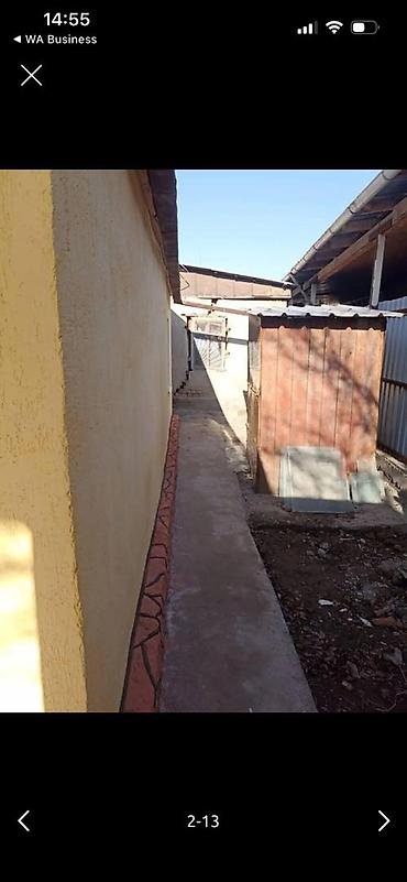 в районе кызыл аскер: 🏠 **СРОЧНО ПРОДАЁТСЯ ДОМ!** 📍 Район **Кызыл-Аскер**\ 📐 Участок — — 10