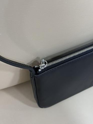 tory burch: Сумка-багет Mango - черная Новая, экокожа Стильнейшая сумка этого — 2