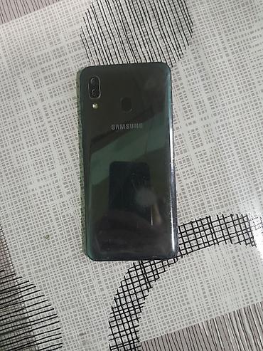 i7 processor: Samsung Galaxy A20, 32 GB, rəng - Qara, İki sim kartlı — 2