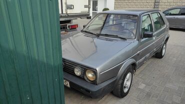 волсваген голф: Volkswagen Golf: 1990 г., 1.8 л, Механика, Бензин, Седан