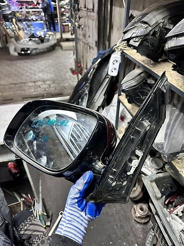 зеркало заднего вида боковое левое: Левое наружное зеркало заднего вида для автомобиля. Характеристики: - — 1