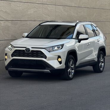 Toyota: Toyota RAV4: 2019 г., 2.5 л, Гибрид