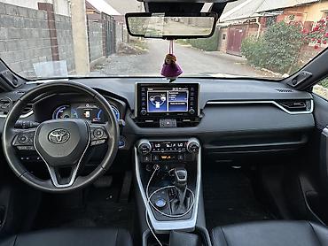 model y: Toyota RAV4: 2021 г., 2.5 л, Гибрид, Кроссовер — 10