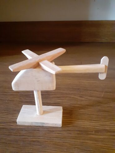 Şəkillər, tablolar: Yağlı boya ilə əl işləri və ağacdan olan əl işləri — 25