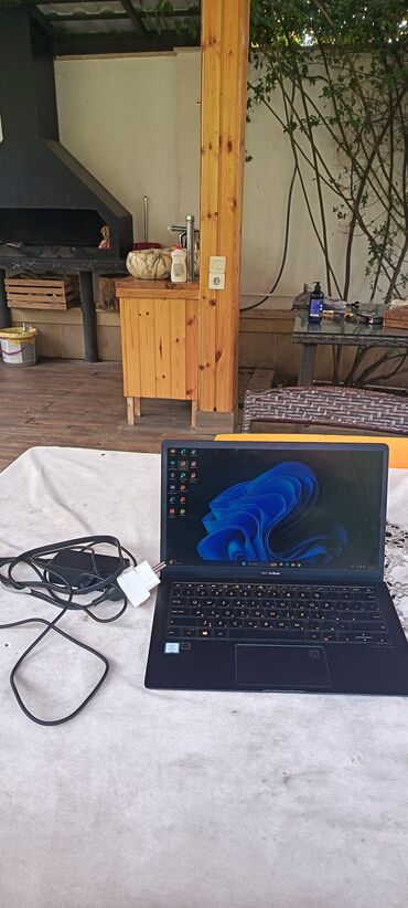 купить ноутбук в баку бу: ASUS ZenBook noutbuk - Ekran: təxminən 13–14" IPS (şüşəsiz mat