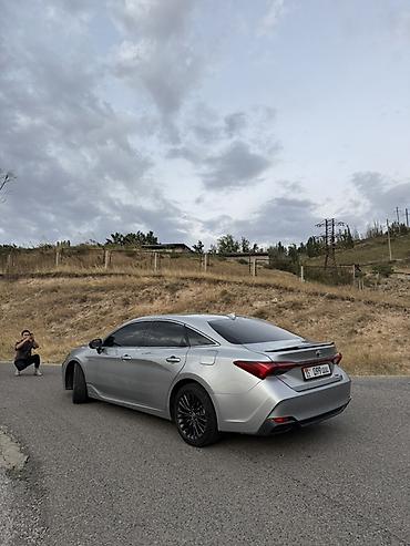 999: Toyota Avalon: 2020 г., 2.5 л, Вариатор, Гибрид, Седан — 3