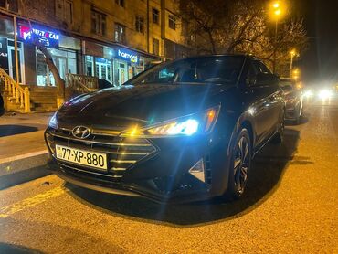 Hyundai: Hyundai Elantra: 1.6 l | 2020 il Sedan