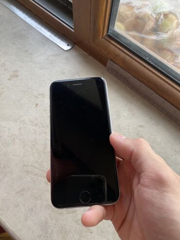 iphone 6s купить бу: IPhone 6s, 32 GB, Space Gray, Barmaq izi