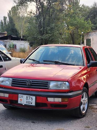саббуферы: Volkswagen Vento: 1992 г., 1.8 л, Механика, Бензин, Седан — 3