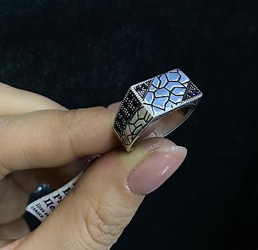 серебро номер: Печатка СЕРЕБРО 925’ пробы. Размер 19.
Цена:1500с — 1