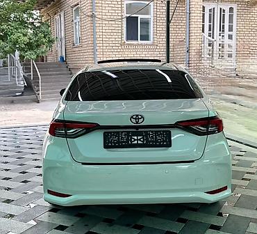 Toyota: Toyota Corolla: 2021 г., 1.8 л, Автомат, Гибрид, Седан — 3