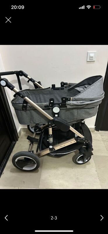 Divan və kreslo dəstləri: MilPouch kaleska qiymeti 90man yaxwi veziyywtde az istifade olunub her