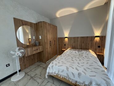 Günlük kirayə evlər: 70 kv. m, 3 otaqlı, Artezian quyusu, Su, Qaz — 3