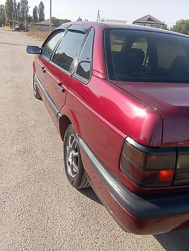 подлокодник: Volkswagen Passat: 1990 г., 1.8 л, Механика, Бензин, Седан — 3