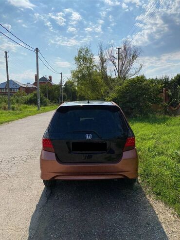 Honda Fit: 2003 г., 1.5 л, Автоматические, Бензин