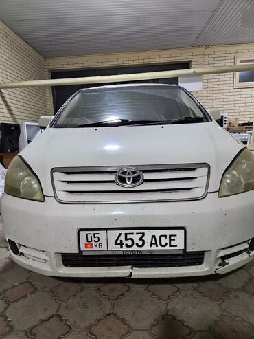 Toyota: Toyota Ipsum: 2002 г., 2.4 л, Автомат, Газ, Минивэн