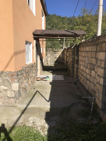 Həyət evləri və villaların satışı: 5 otaqlı, 200 kv. m -da lalafo.az — 10 Həyət evləri və villaların satışı: 5 otaqlı, 200 kv. m — 10