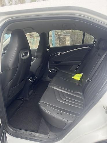 Tesla: Tesla : 2022 г., Электромобиль, Кроссовер — 4