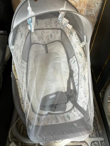 nəhrə yağı: Oğlan və qız üçün, Dördbucaq, Beşik, Dəstsiz, Matras ilə, Yellənmə mexanizm ilə