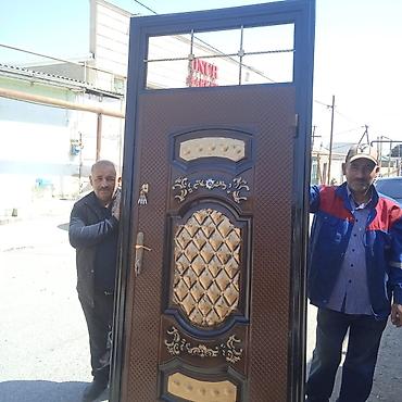 heyet qapisi: Yeni Giriş qapısı Zamok ilə, Ödənişli quraşdırma, Ödənişli çatdırılma — 4